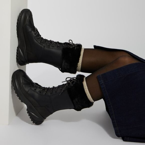 UGG Yose Tall Fluff Women's Boots - Picture 1 of 5